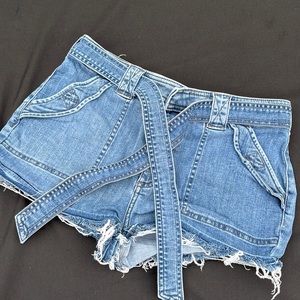 Express Denim Jean shorts, size 6